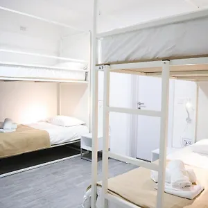 https://am-hostel.qawrahotelsmalta.org